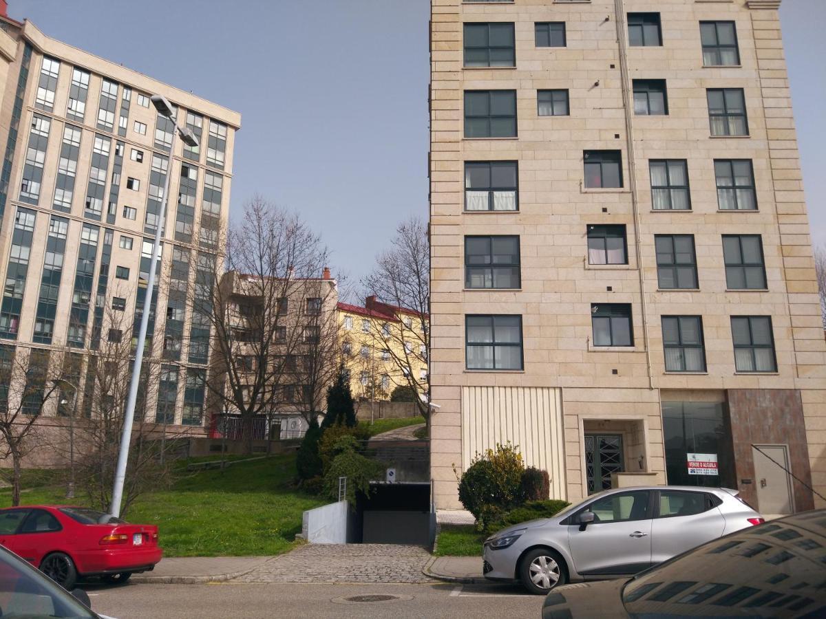 Apartamento Completo Con Parking Privado Y Wifi En San Roque Vigo Exteriör bild
